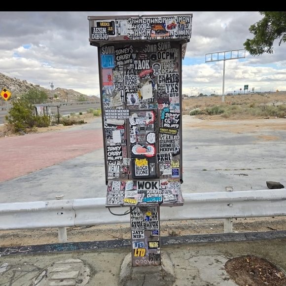 Hi! I'm Your Posher, Heather 🪐 I LOVE OFFERS 💥  BUNDLE 3 + ITEMS TO SAVE 20%⚡ - Picture 4 of 16